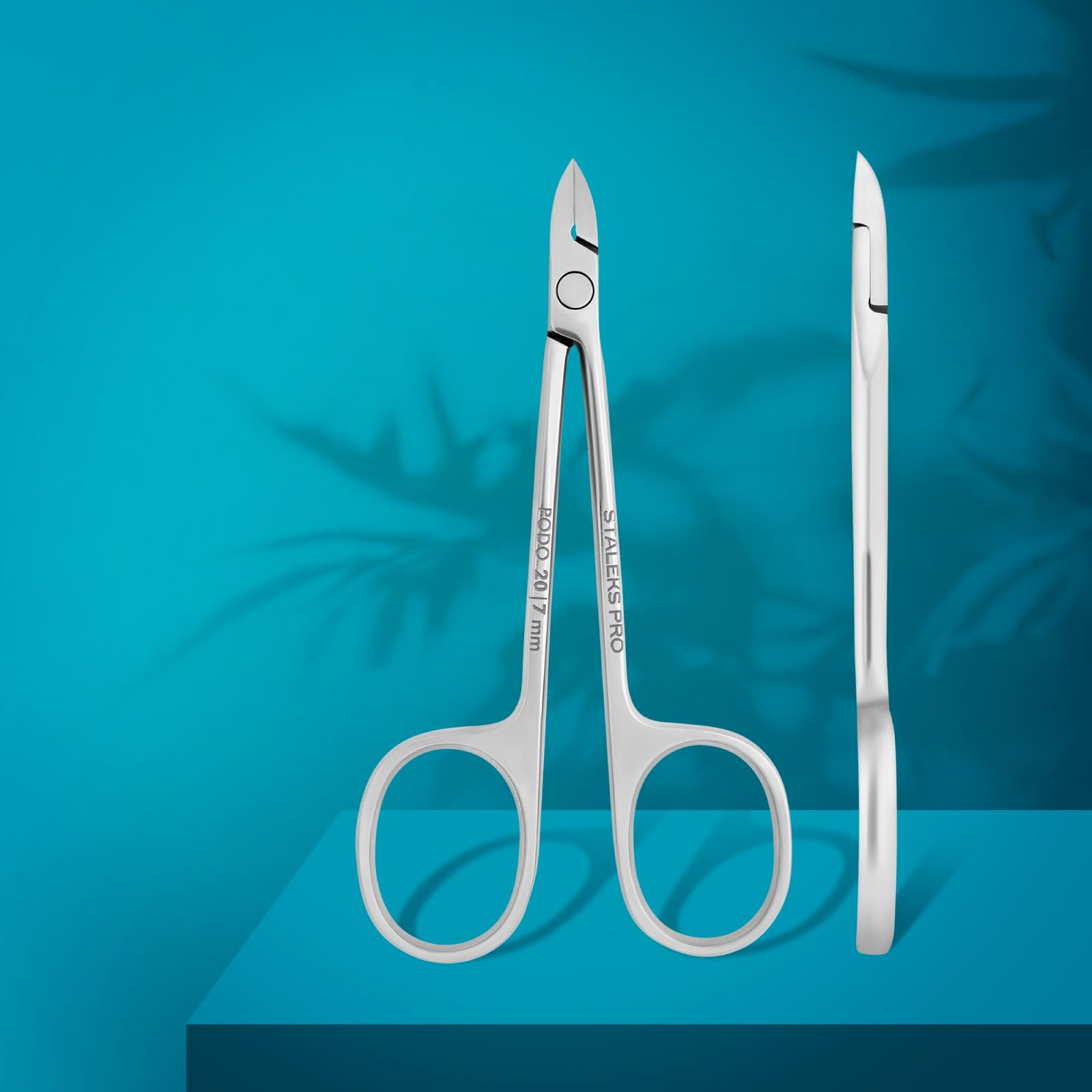 Staleks Podo 20 Podology Scissors-Style Nippers – 7 mm Straight Blades Without Heel – Designed for Corn and Cuticle Work - Image 3
